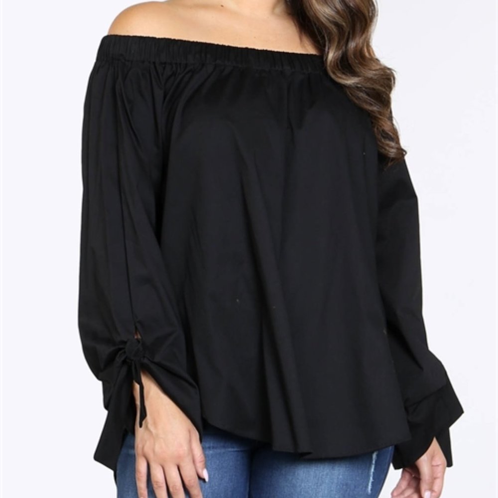 New Junior's Cute Boutique Black off the shoulder top